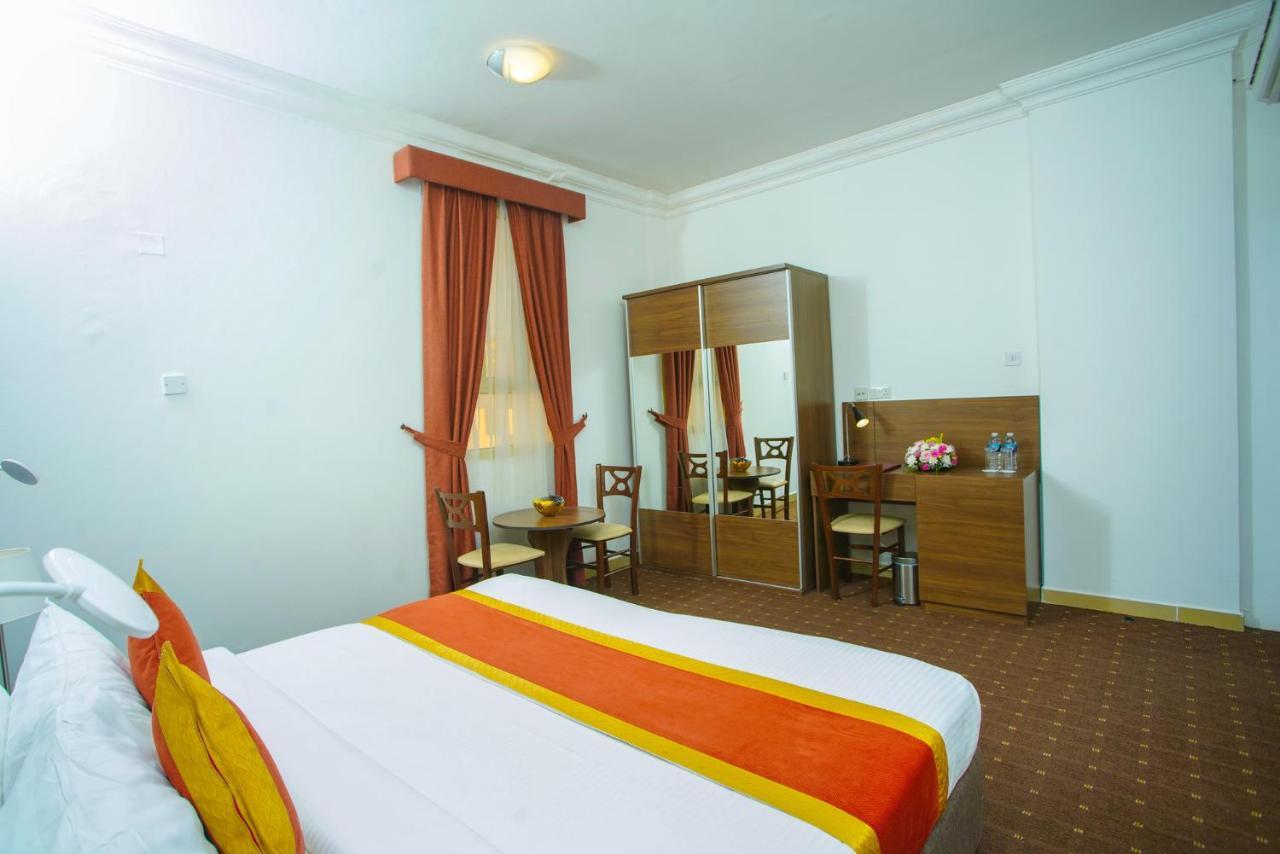 La Villa Hotel Dauhá Exteriér fotografie