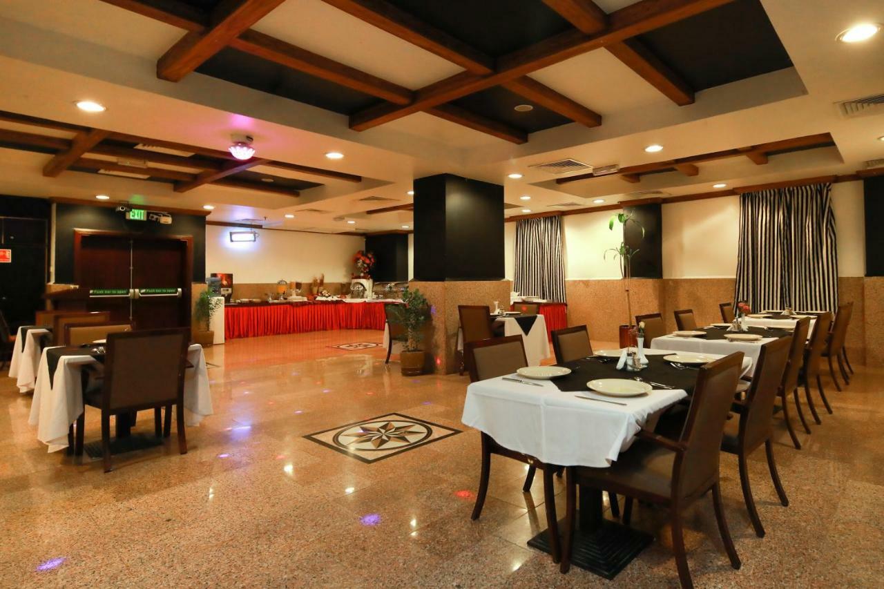 La Villa Hotel Dauhá Exteriér fotografie